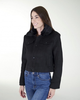 CHAQUETA CORTA CON PELO SINTETICO