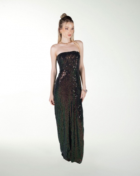 VESTIDO ENTALLADO CON ABERTURA VESTIDO ENTALLADO CON ABERTURA