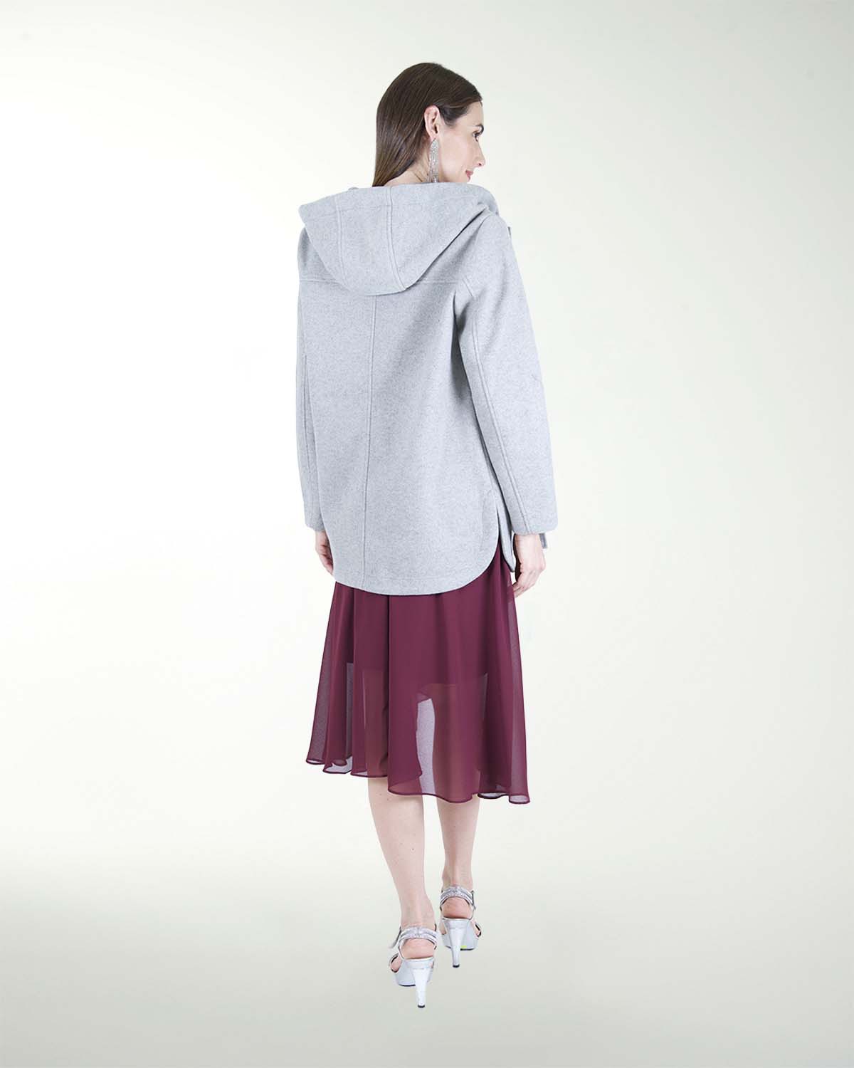 CHAMARRA OVERSIZE CON GORRO