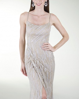 VESTIDO CL ENTALLADO CON ABERTURA