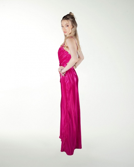 VESTIDO CL ENTALLADO CON ABERTURA