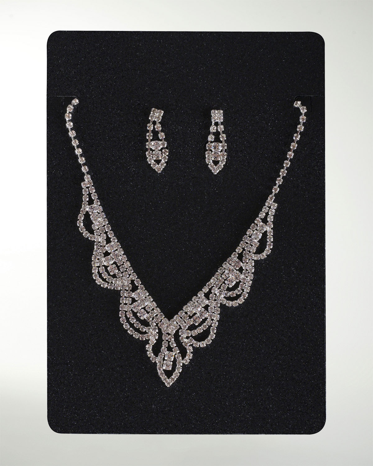 JUEGO DE COLLAR CON ARETE