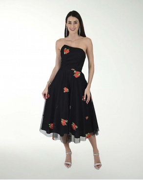 VESTIDO CC BORDADO STRAPLESS LARGO MIDI