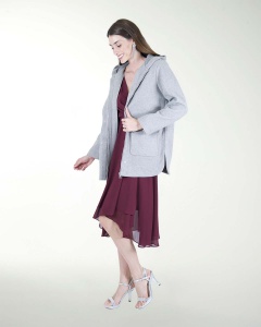 CHAMARRA OVERSIZE CON GORRO