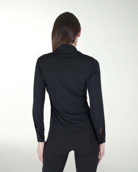 BLUSA CON CUELLO CAMISERO MANGA LARGA BOTON EN PUÃOS