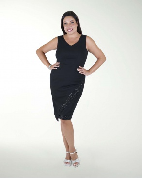 VESTIDO TE CON LENTEJUELA EN RUEDO