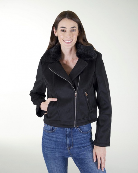 CHAQUETA CORTA CON PELO SINTETICO