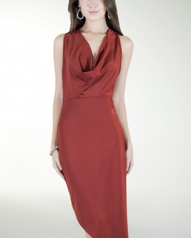 VESTIDO CC HALTER LARGO A DESNIVEL