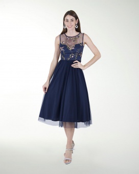 VESTIDO CC BORDADO EN TALLE LARGO MIDI