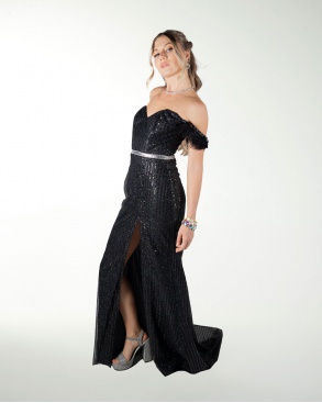 VESTIDO CL CON PLUMAS EN TIRANTE