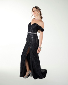 VESTIDO CL CON PLUMAS EN TIRANTE