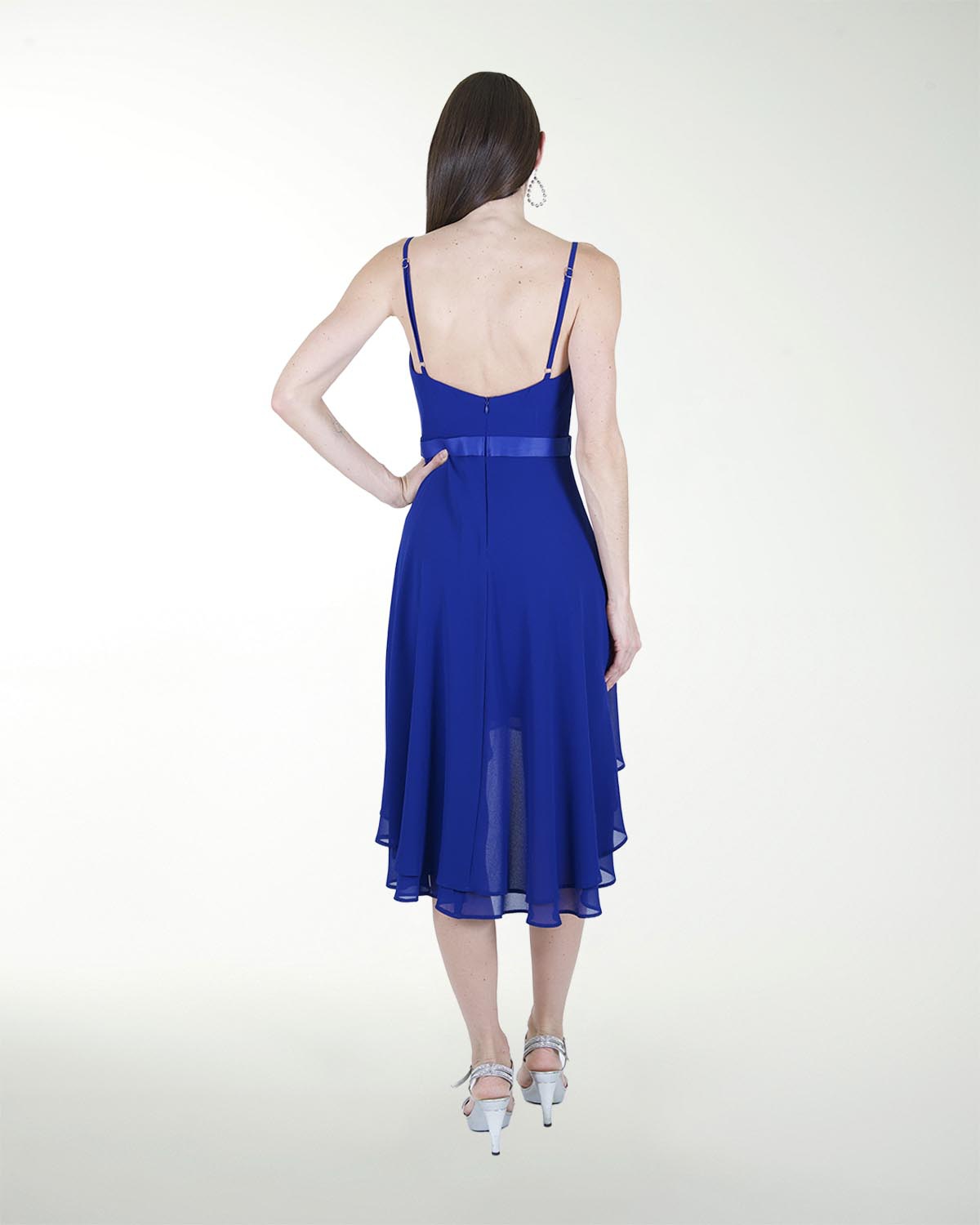 VESTIDO CC A DESNIVEL CON MOÃO