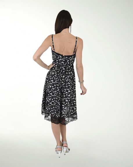 VESTIDO  CA PLISADO CON ENCAJE EN   RUEDO