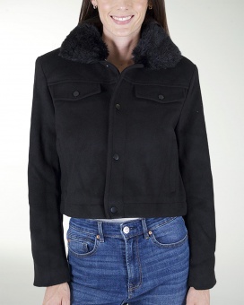 CHAQUETA CORTA CON PELO SINTETICO