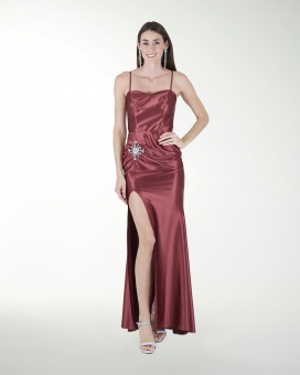 VESTIDO CL CON APLICACIÃN EN ABERTURA