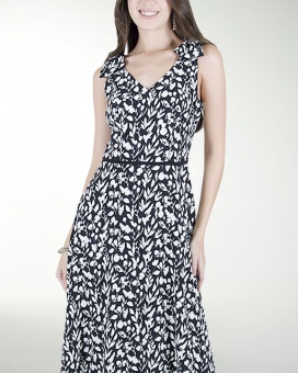 VESTIDO DA  CON MOÃOS EN HOMBROS