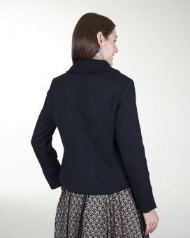 CHAQUETA DE DAMA CORTA