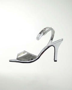 ZAPATILLA DE FIESTA DESTALONADO