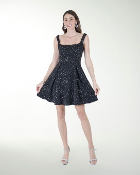 VESTIDO DA  CIRCULAR ESCOTE CUADRADO