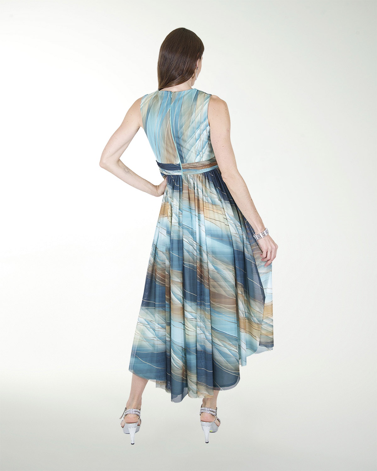 VESTIDO DA CON FALDA ASIMETRICA