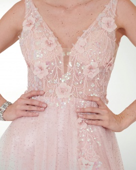 VESTIDO SY GRAN GALA ESTILO PRINCESA CON DESTELLOS DE BRILLO