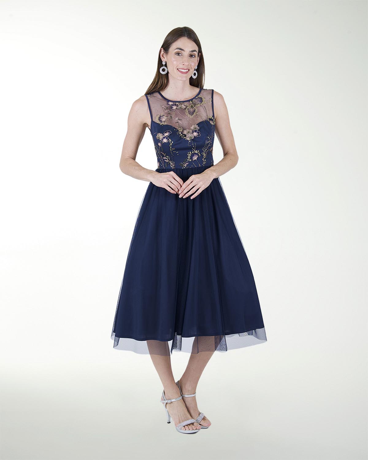 VESTIDO CC BORDADO EN TALLE LARGO MIDI