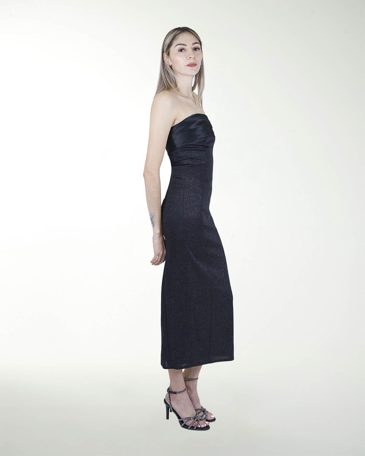 VESTIDO CL CON SATIN EN TALLE