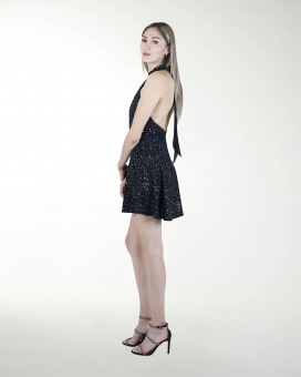 VESTIDO AN HALTER  CON OLANES