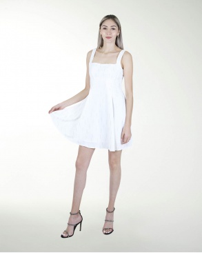 VESTIDO CASUAL CIRCULAR ESCOTE CUADRADO