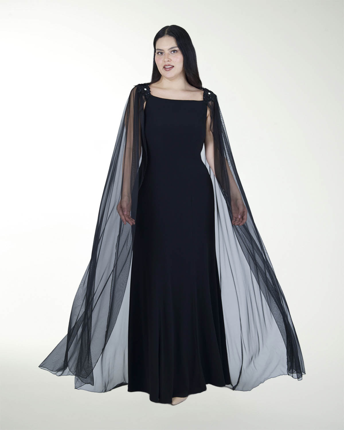 VESTIDO TE CON MANGAS Y FLORES EN HOMBRO