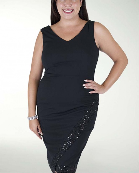 VESTIDO TE CON LENTEJUELA EN RUEDO