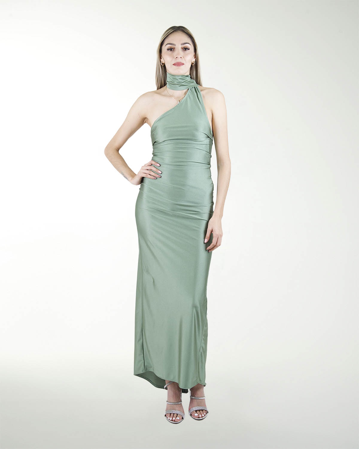 VESTIDO CL HALTER CON DRAPEADO