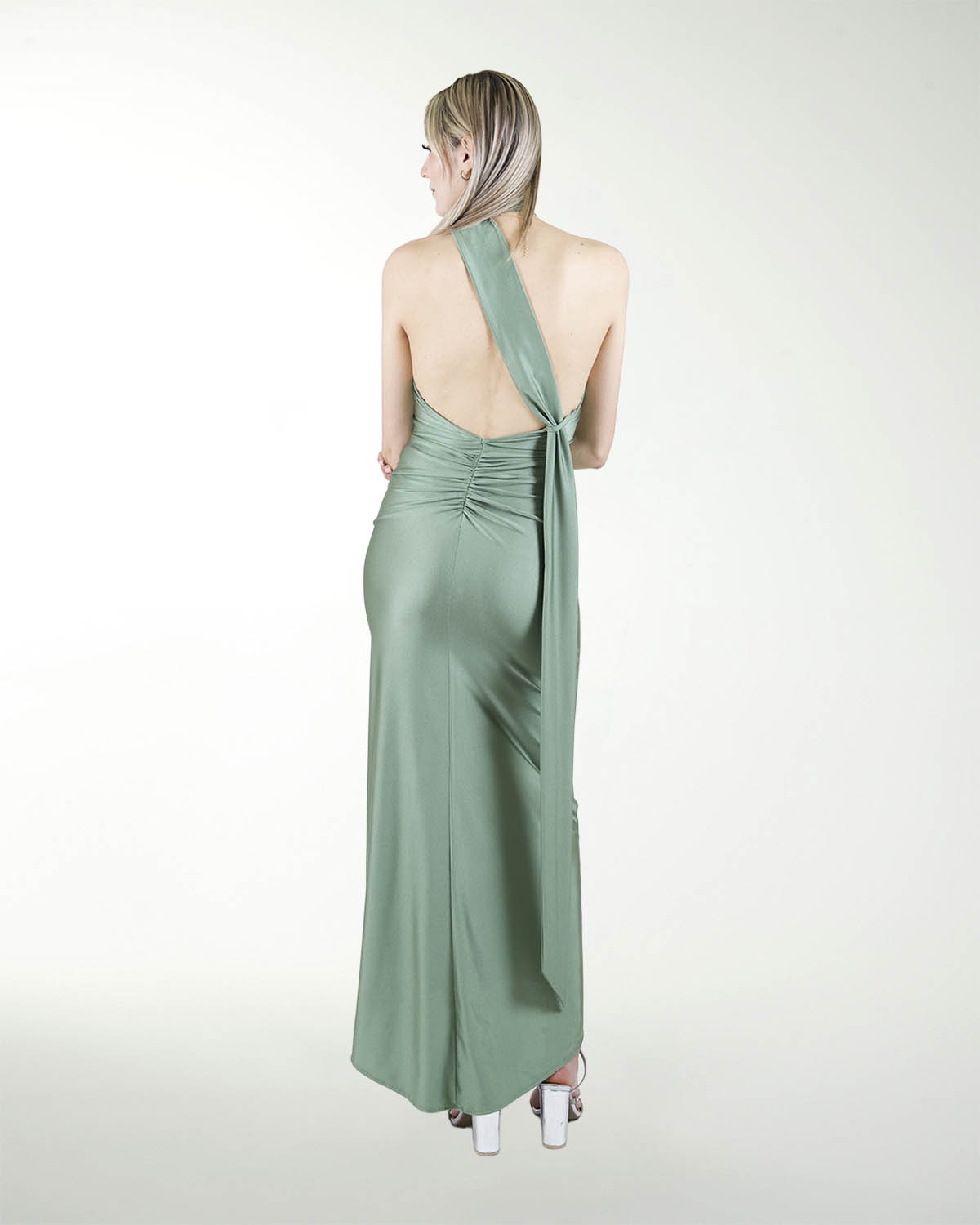 VESTIDO CL HALTER CON DRAPEADO