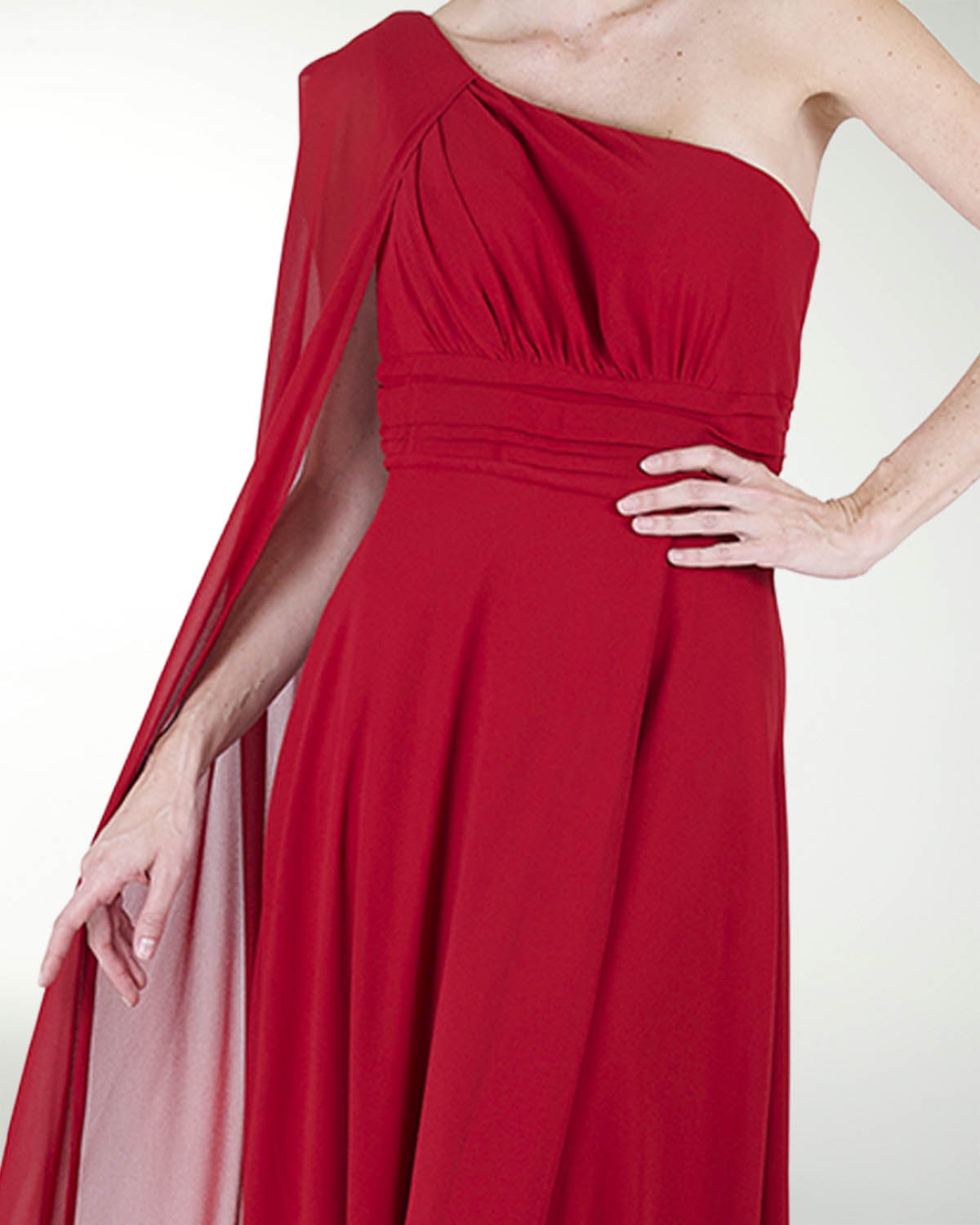 VESTIDO CL DE UN HOMBRO CON MANGA