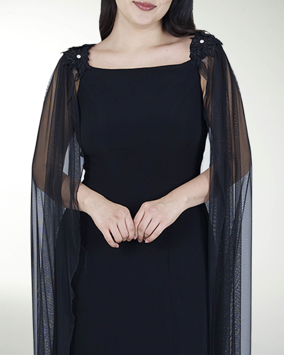 VESTIDO TE CON MANGAS Y FLORES EN HOMBRO