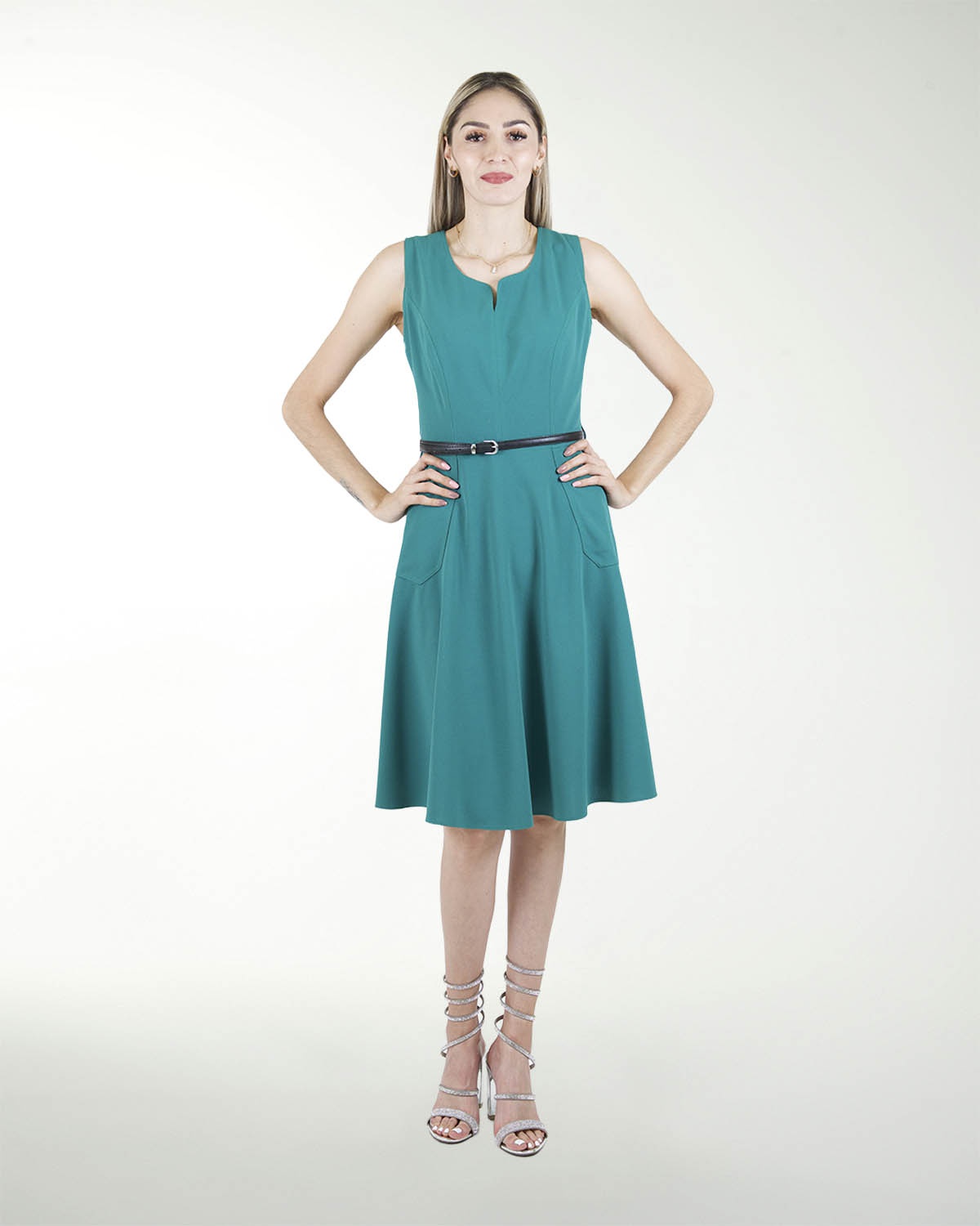 VESTIDO CA LISO CON BOLSAS Y CINTURON
