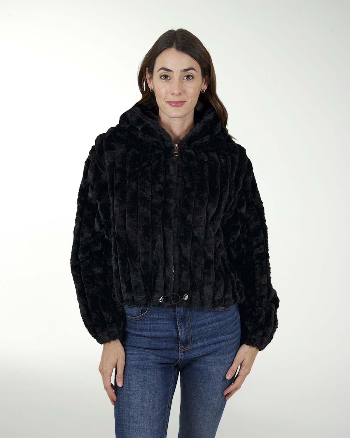 CHAQUETA CON GORRO