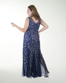 VESTIDO TE ESCOTE EN V CON GODETS