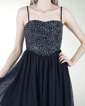 VESTIDO CC CON TELA BORDADA EN TALLE