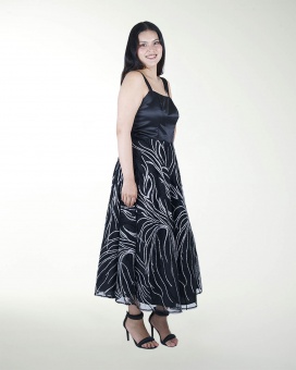 VESTIDO TE FALDA MIDI CON BRILLO