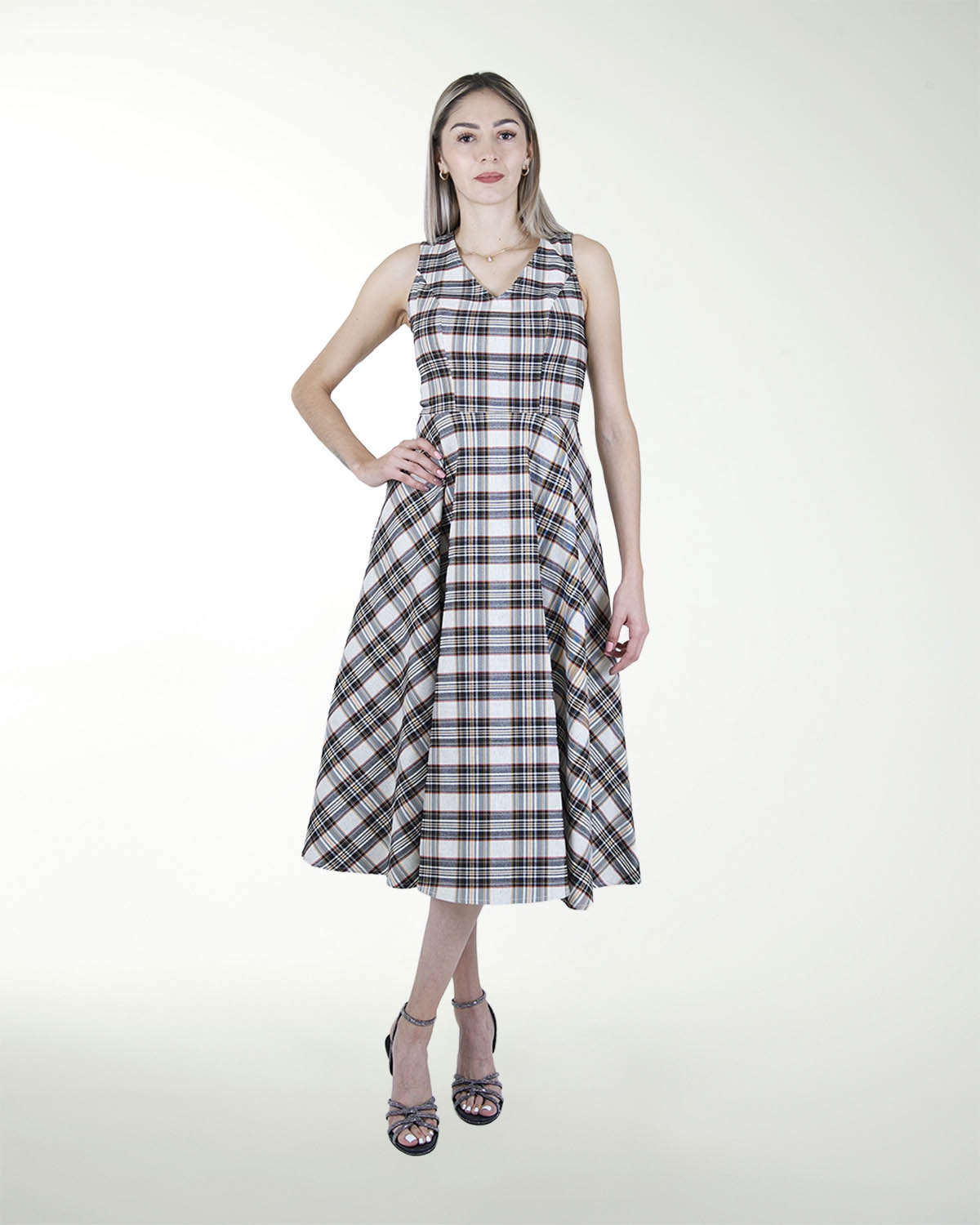VESTIDO DA FALDA CIRCULAR