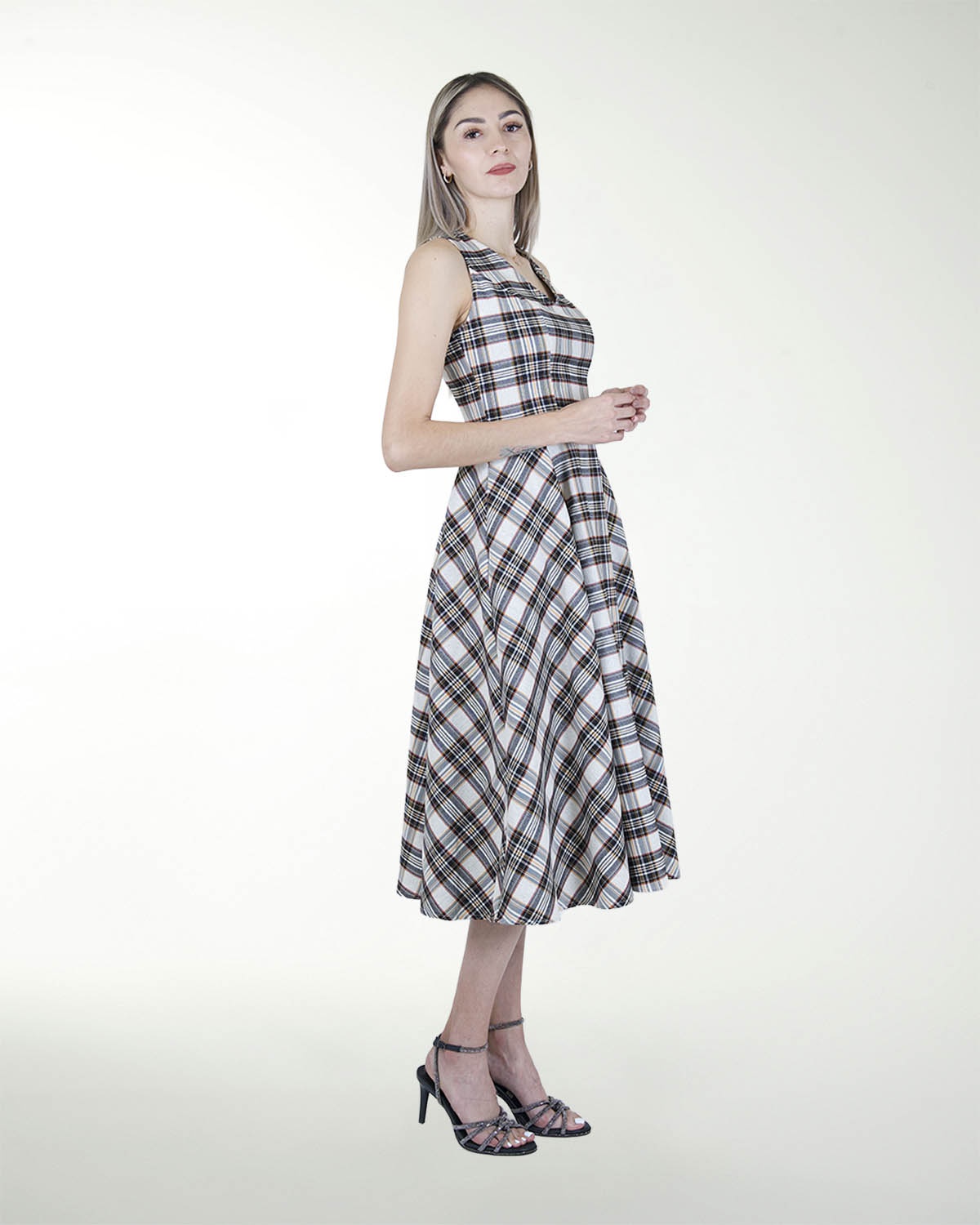 VESTIDO DA FALDA CIRCULAR
