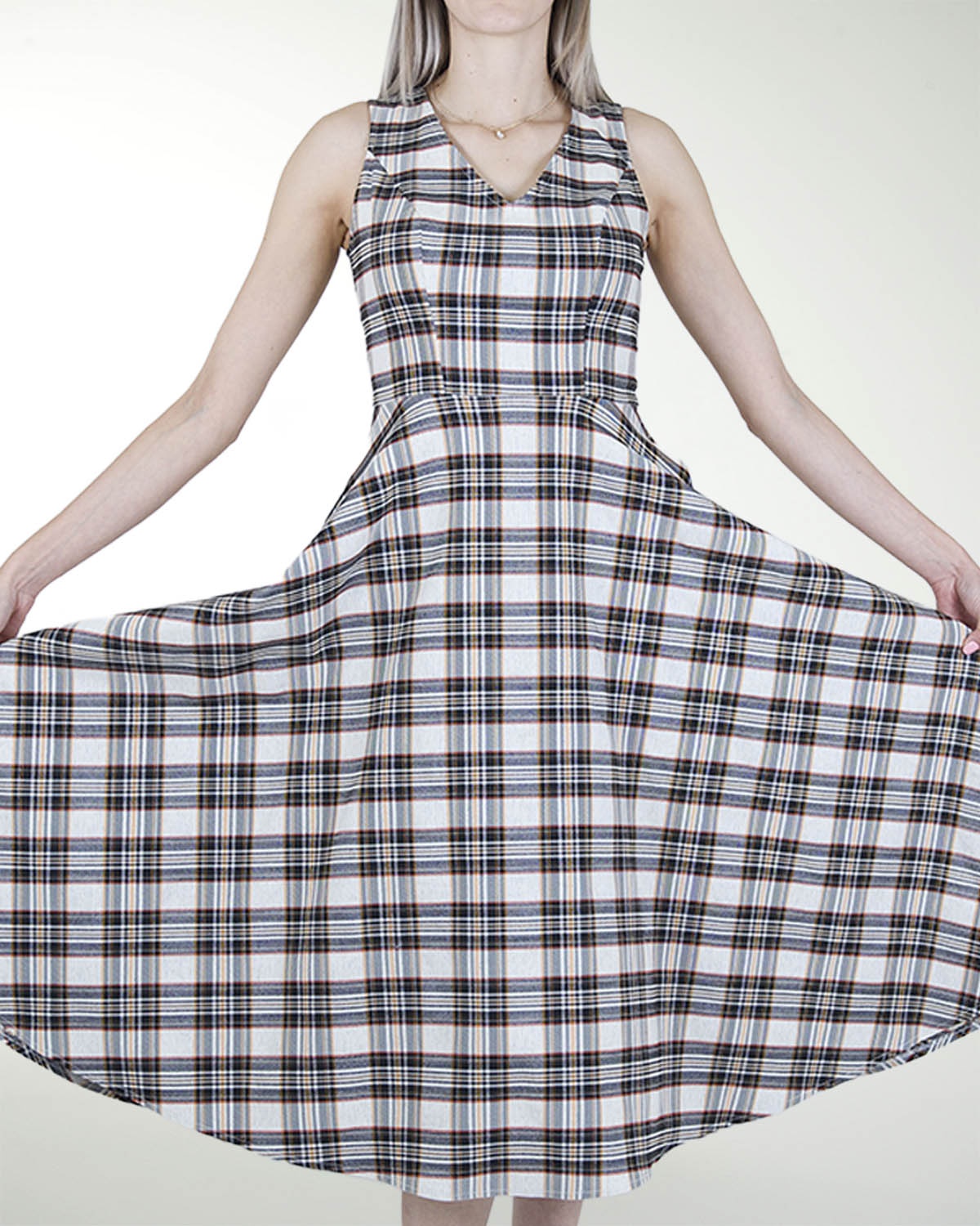 VESTIDO DA FALDA CIRCULAR
