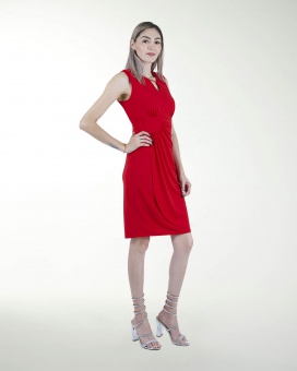 VESTIDO DA CON PLIEGUE EN EL COSTADO