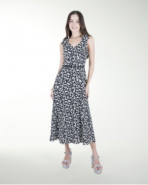 VESTIDO CASUAL CON MOÑOS EN HOMBROS