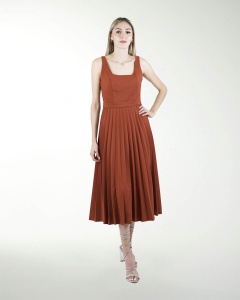 VESTIDO DA FALDA TABLEADA