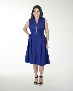 VESTIDO TE CON CIERRE ESCOTE EN V