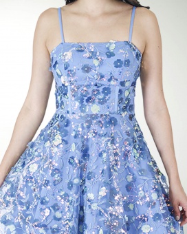VESTIDO CC FALDA CIRCULAR EN TELA 3D