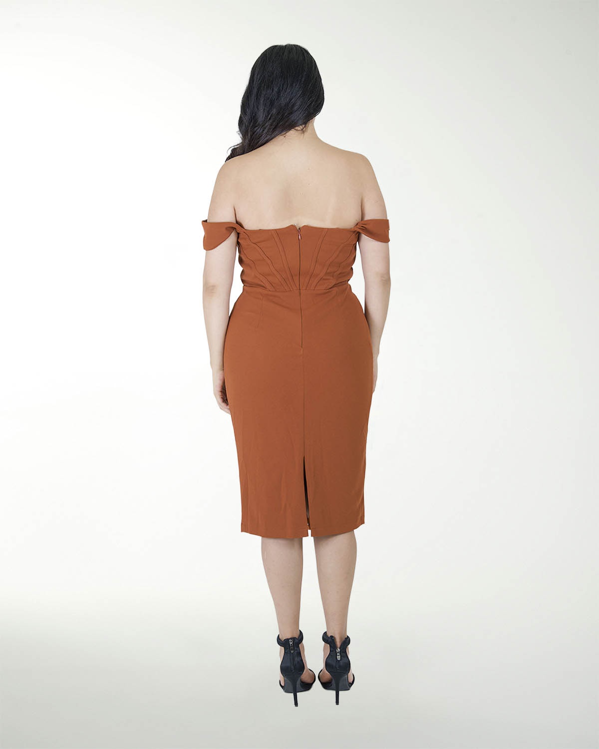 VESTIDO TV STRAPLESS HOMBRO CAIDO