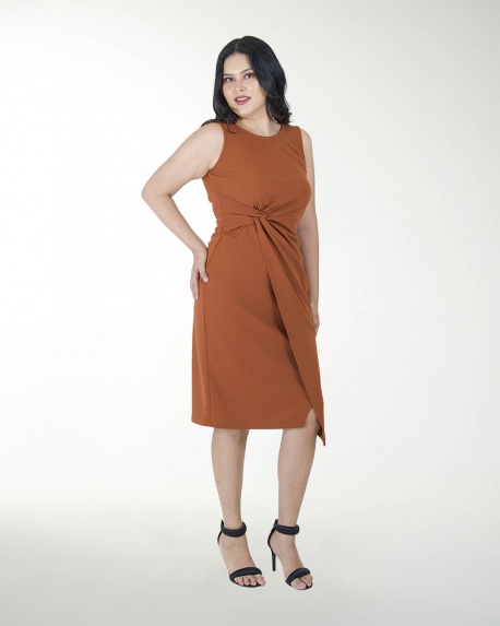 VESTIDO TV CON  CRUCE EN LA  FALDA